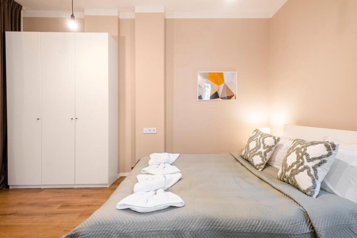 Top Centre 1 Bedroom Apt Next To Vitosha Blvd. Sofie Exteriér fotografie